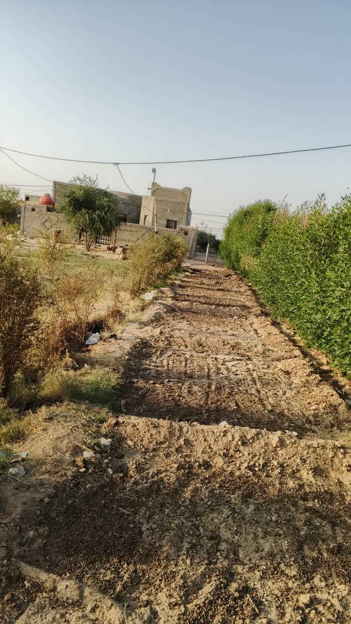 للبيع بيت قرب شارع الرابط نجف كربلاء عامود 350 مفرك الحماد مع دونم  الأرض مزروعه  وتحوي على...بير ارتوازي مع ماطور كهربائي ...طريق رسمي خطين كهرباء  ...ماء اساله خطين  ومدرسة ابتدائيه يبعد عن شارع الرابط بين كفل نجف شارع الحماد ٣٥٠متر  وتبعد عن الشارع العام كربلاء نجف ٨٠٠متر السعر 65 وبي مجال للشرايي
رجاء بس الشراي يراسل أو اتصل ***********....***********...
