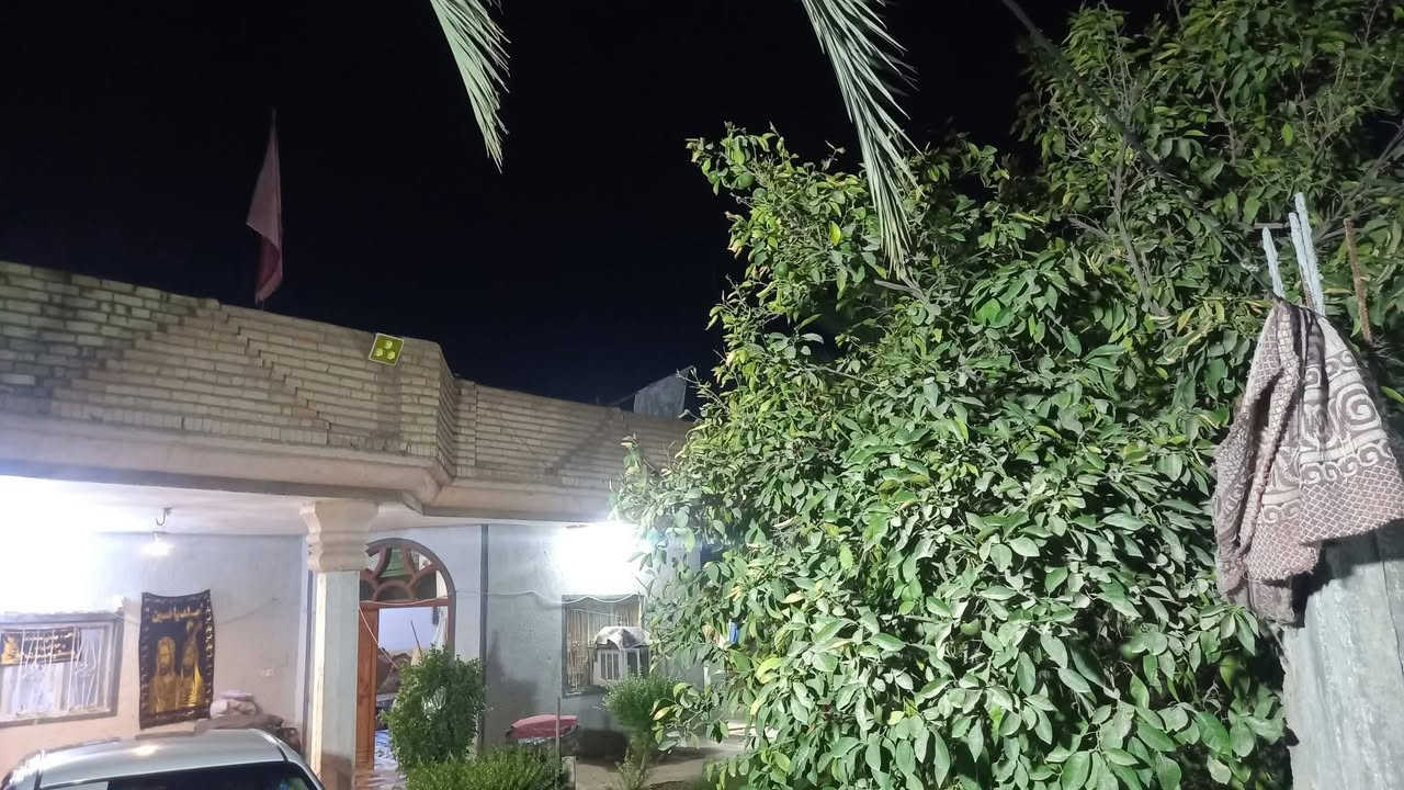 السلام عليكم 

بيت للبيع 
المكان. النخيلة الغربية 
المساحة. 600 متر 
يحتوي على . غرفتين نوم +هول +استقبال+مطبخ+مدخل 
صحيات خارجية-داخلية 
للأستفسار الأتصال ع إحد الأرقام👇
  
***********

