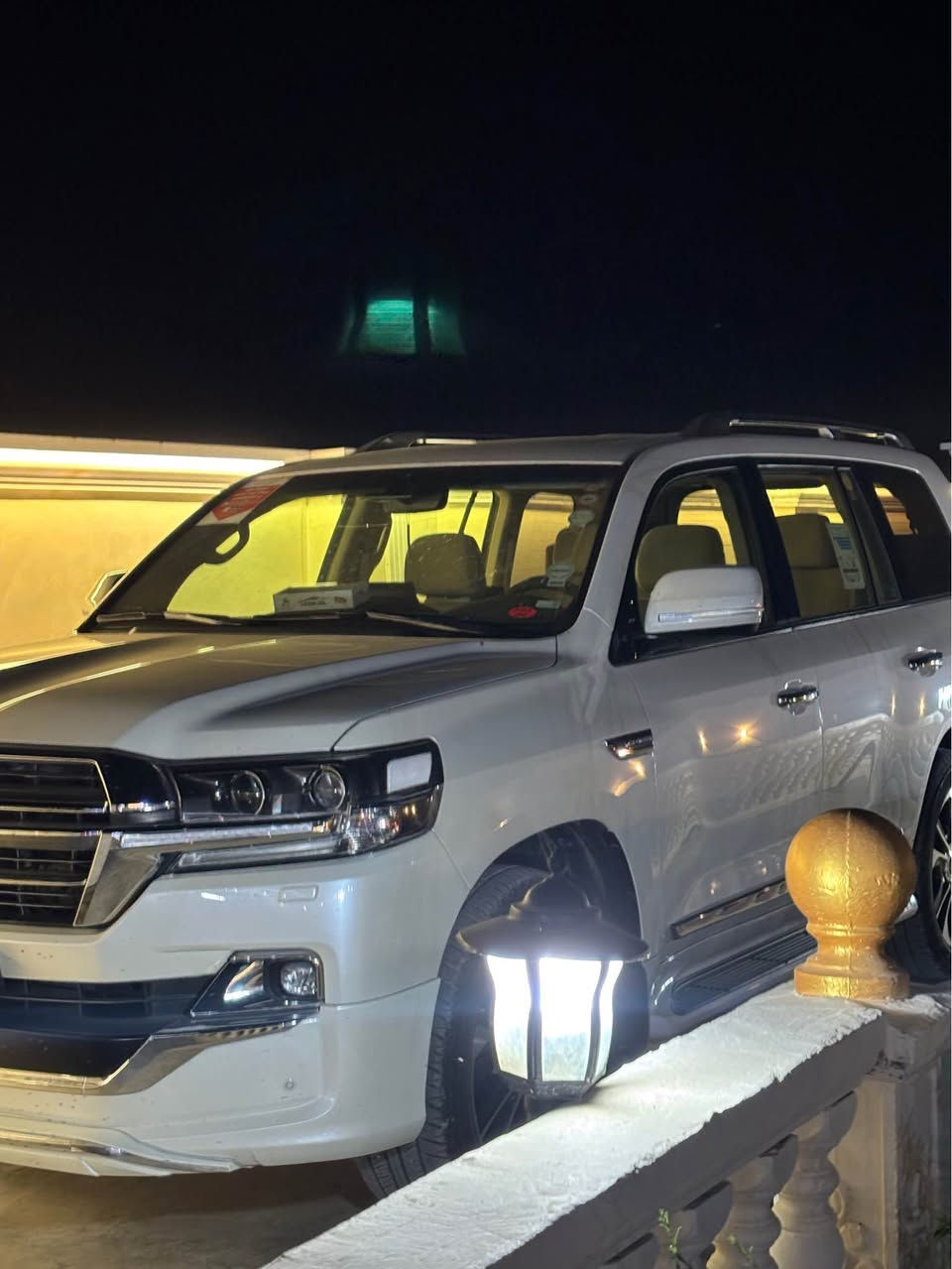 لاندكروز 2020 
ساز فوووووول 
ماشيه 90km
سعر 515&
ديالى بلدروز
*********** بلاد رز, ديالى
