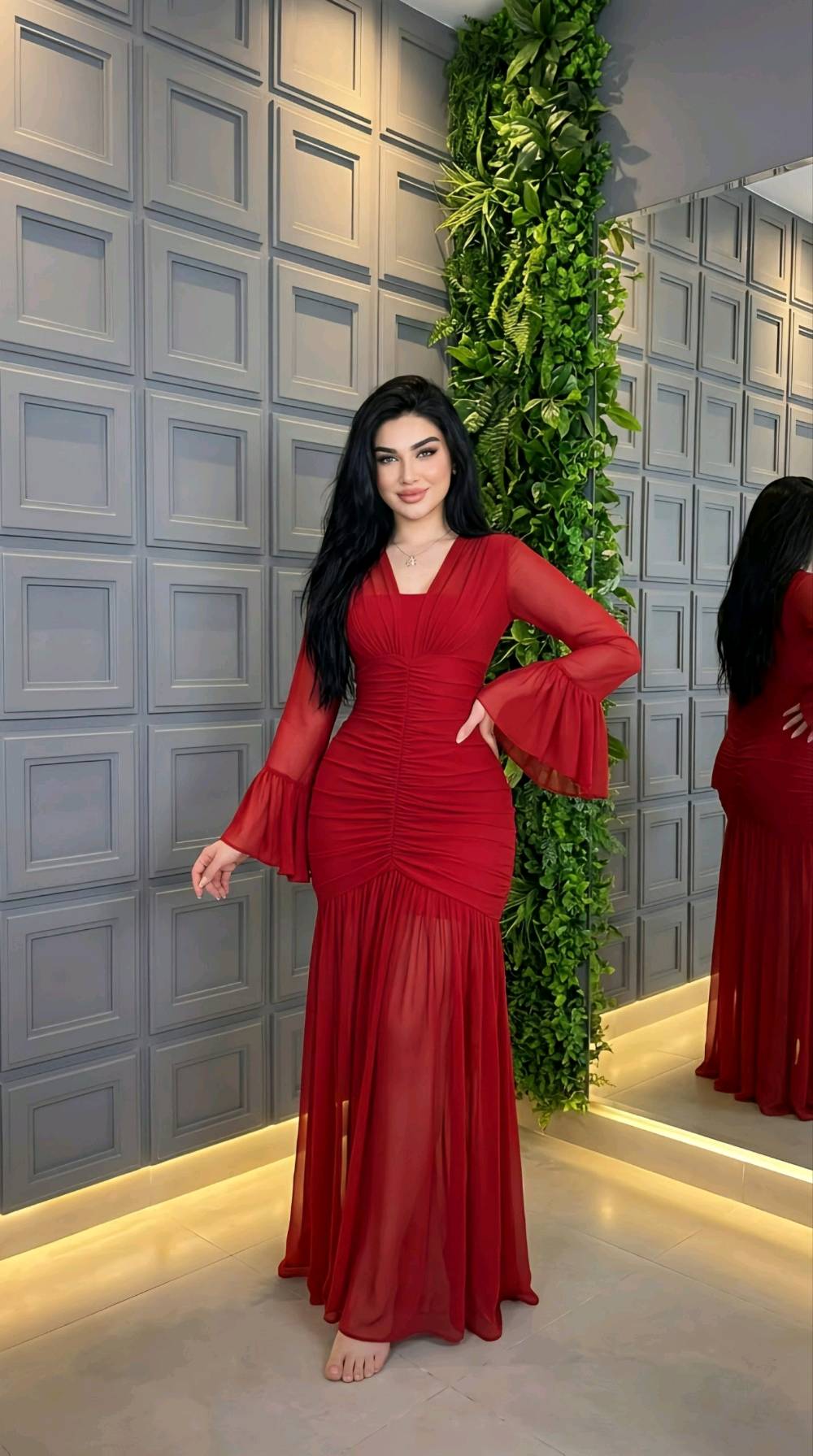 فساتين • للبيع