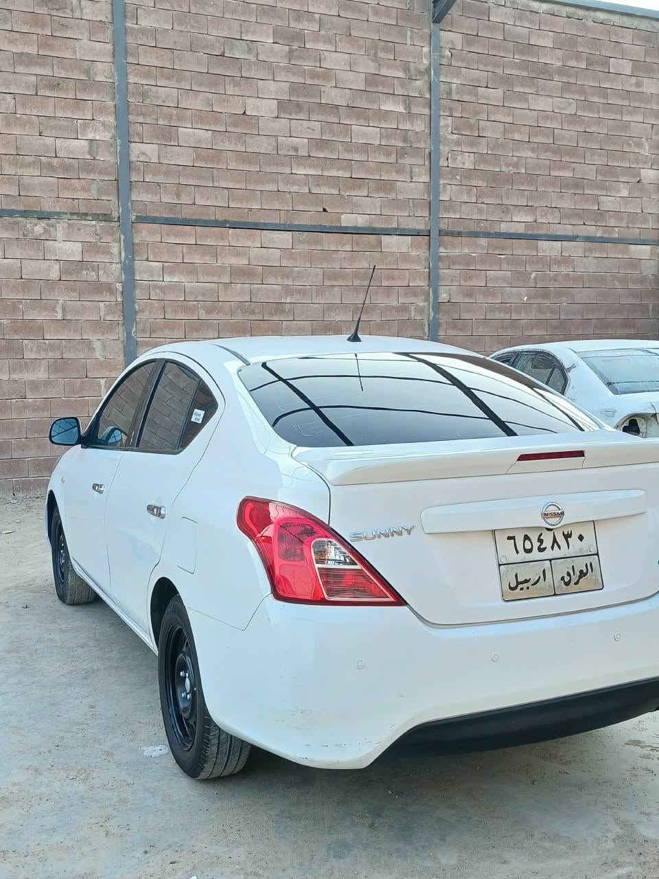 السلام عليكم 
نيسان صني هنديه بليته زركه مديل 2021 
سياره مكفوله من تبديل وصبغ بيهه ملاحضات بسيطه وسونار مرفق مع الصور
سياره جاهزه كلشي ما عايزه 
رقم اربيل تريد تحويل تريد وكاله 
السعر 97 وبيهه مجال قليل 
مكاني نجف شارع المدينه للاستفسار 
***********

نص مكتوب في الصور:
- سونار الغزالي لفحص السيارات مع التقرير بارد - صبغ - تبديل - لحيم - شواصي 08/04/48 06:26:59 - admin - 100-000001 نوع المركبة سني رقم المركبة 654830 موديل المركبة بلا لون المركبة ابيض رقم الموبايل بلا الاسم الكامل وليد فحص, ناقل, الحركة فحص المحرك وسط وسط فحص الاطارات فحص, الفرامل, تقرير يمين امامي تقرير يصار امامي تقرير يصار امامي تقرير يمين امامي تقرير يمين خلفي تقرير يصار خلفي تقرير يصار خلفي تقرير يمين خلفي تفاصيل اخرى اخلاء كامل مسؤوليتنا بعد انتهاء الفحص وتسليم العجله اي قطعه بلاستيك غير مشموله بالفحص سونار الغزالي لفحص السيارات مع التقرير بارد - صبغ - تبديل - لحيم - شواصي 08/04/48 06:29:18 - admin - 100-001153 تبديل بارد خدوش صبغ أدخل اسم الفرع نوع المركبة سني رقم المركبة 654830 موديل المركبة بلا لون المركبة ابيض رقم الموبايل بلا الاسم الكامل وليد معلومات السيارة سليم جانب علوي جانب خلفي سليم جانب ايسر جانب ايمن ضرر في البجم و تصليح طعجات في الشواصي وكارت صبغ بارد وكارات صبغ بارد وكارات صبغ 2026/9/19خدوش وبارد شوف العين اخلاء كامل مسؤوليتنا بعد انتهاء الفحص وتسليم العجله اي قطعه بلاستيك غير مشموله بالفحص