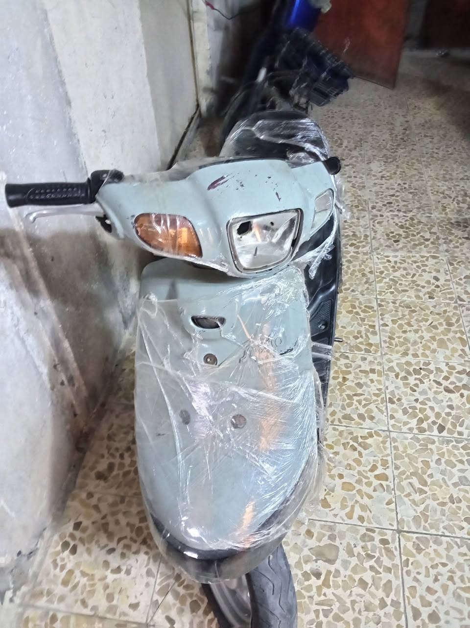 ول سلام عليكم. دراجه منقولي يامها 60 دراجه نضيفه كل شي مابيه مكينه قويه تشلع الكاع معدل فول بيه شلعه قويه دراجه كامله بس المشكله بيه بس الكابريته لان اختنكت وعفته صارله من عفتها 3ايام لازم تتنضف كابريته لان عدي ضروف ماسويته
سعره ب130 وبيه مجال . علوان بصره موفقيه قرب حسينينه محمد الباقر هذ رقمي واتساب *********** متواجد واتساب فقط ماعدي ماسنجر
