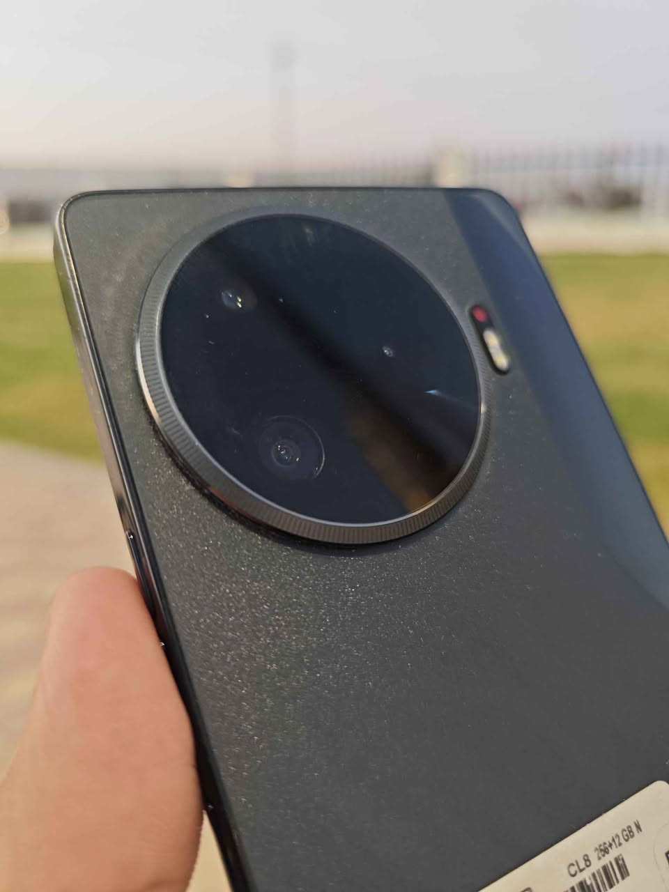 tecno camon 30 pro 5G
نظيف جدا جدا كامل ملحقات 💙💙
جهاز متكامل من جميع النواحي بالتصوير والعاب وغيرها  اقوى حتى من 40 برو 5 جي بالمواصفات افضل اجهزة تكنو 💚
ذاكرة 256 رام 12+12يعني 24
معالج دايمنيستي 8200 التمت ببجي 90 فريم
كامرات احترافية من سوني عدسة واسعة 50 ميكا تصوير فيديو 4k
بطارية 5000 شحن سريع 70 واط 
شاشة اموليد تردد 144 هرتز فائفة السلاسة والوضوح 
مكاني فلوجة او صقلاوية 
سعره 310 الف متوفر توصيل لجميع المحافظات باعتماد 5 الاف
*********** واتساب الفلوجة, الأنبار
