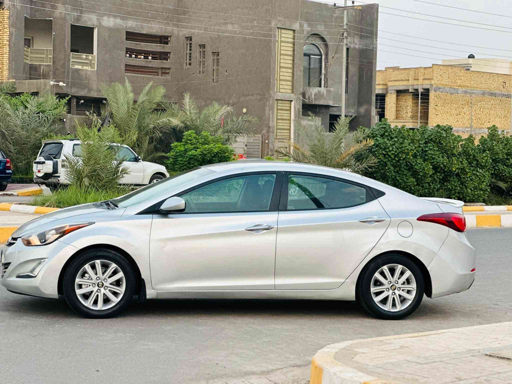 النترا • 2015 • بنيد مبدل