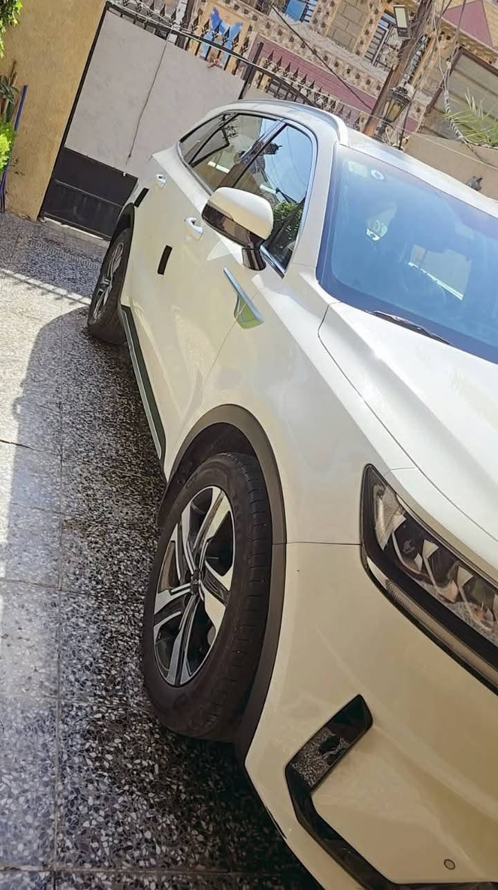 كيا سورينتو • تطبيق المعارض