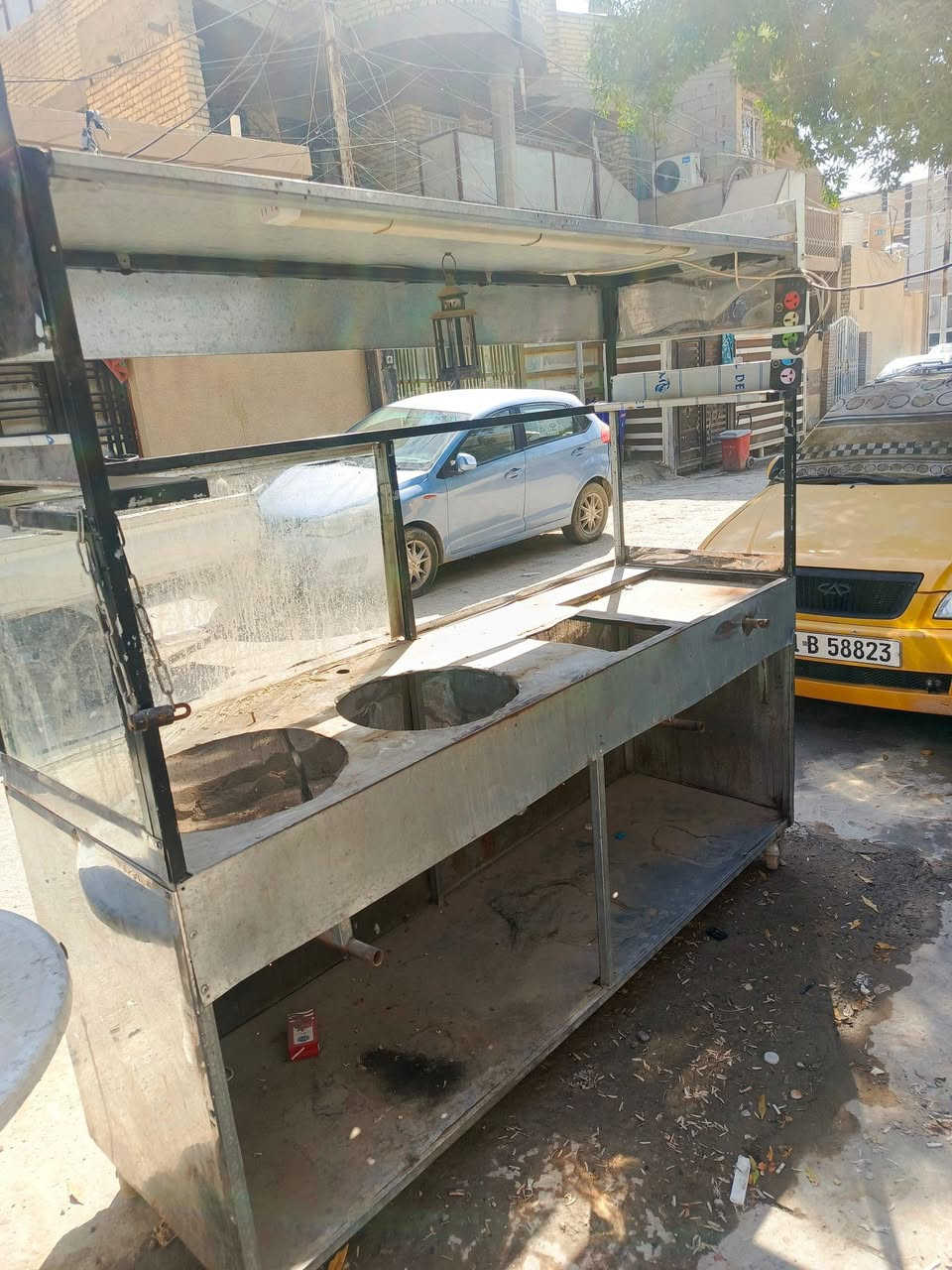 السلام عليكم عربانه لبيع كامله بيها ناره 4عيون طباخ شغال فلفل هنبركر فنكر لبللبي ترهم كبه مرق سراي سعر 200بيها مجال تصال رقم.. تصال بل رقم 📱بي وات ساب بغداد دوره ***********
