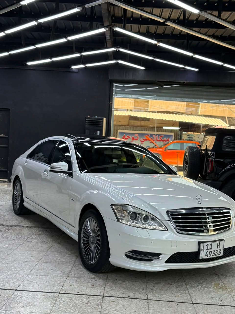 مارسيدس S550 فول موصفات 2012
خمس بردات باب طويله بانوراما 
السياره كلش جديده ماشيه 81k 
صبغ فقط دعاميه اماميه 
رقم بغداد الدولي 
مكان السياره الخضراء 
*********** 
السعر 240
