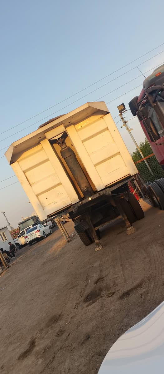 للبيع عربانه ماموت عمل بغداد ذرعته 28متر تخم تاير جديد أبو السد عربانه مال طوناج دنكير ثالث ترهم جك جديد هايفه قطره ما ينضح للستفسار إتصال عله الرقم ***********
