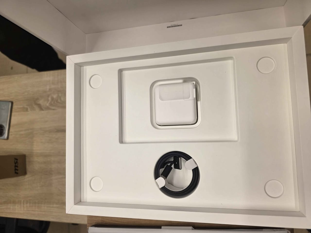كوردى _ عربي

🔥 MacBook Pro M5 —
گرەنتی کۆمپانیای ئەپڵ بۆ یەک ساڵ
 تازە و ئۆریجینال، تەنها یەک دانە بەردەستە!
📦 16GB LPDDR5 | 1TB SSD | 14 inch | ڕەنگی Space Black
✅ چیپی نوێی M5 — خێرایی زۆر بۆ مۆنتاژ، دیزاین و کاری قورس
✅ باتری تەواو تەندروستە — کارایی وەک نوێ
💰 گرانە بەڵام دەوڵەمەندە لە تایبەتمەندی — بەراورد بکە لەگەڵ نرخی مارکێت
💵 نرخ تەنها [1800]$
⏳ کەمە لە ستۆک — پێش ئەوەی نەمێنێت نامە بنێرە
📍 Wareen for Laptops — هەولێر
واتساپ ***********
عربي

🔥 ماك بوك برو M5 — جديد ووصل حديثاً، بس وحدة موجودة!
ضمان شركة ابل لحد ٢١ شهر ٧ سنة ٢٠٢٧

📦 16GB LPDDR5 | 1TB SSD | 14 إنش | لون Space Black
✅ تشب M5 الجديد — سرعة عالية للتصميم والمونتاج والشغل الثقيل
✅ صحة البطارية ممتازة — أداء مثل الجديد
💰 السعر يستاهل — قارن الأداء بالسعر بالسوق
💵 السعر: [PRICE]$ — بس [PRICE]$
⏳ الكمية محدودة — راسلنا قبل ما تخلص
📍 Wareen for Laptops — أربيل
واتساب *********** أربيل, العراق
