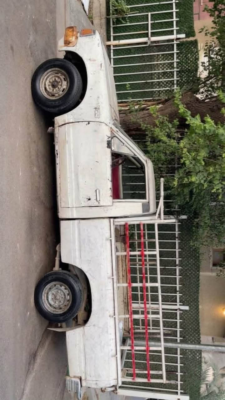 نيسان داتسن • بغداد الوزيرية • السنوية ورثة