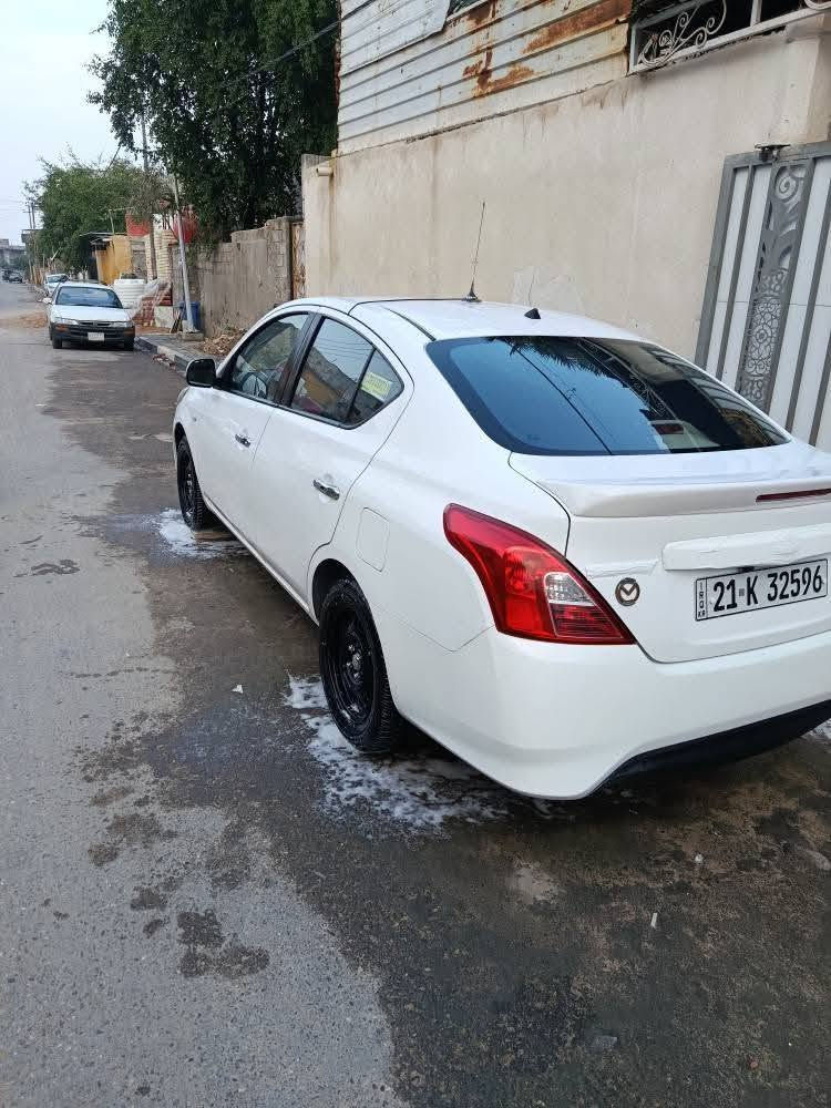 صني هندي • ٢٠٢٣ • ماشي ١٢٠٠٠٠