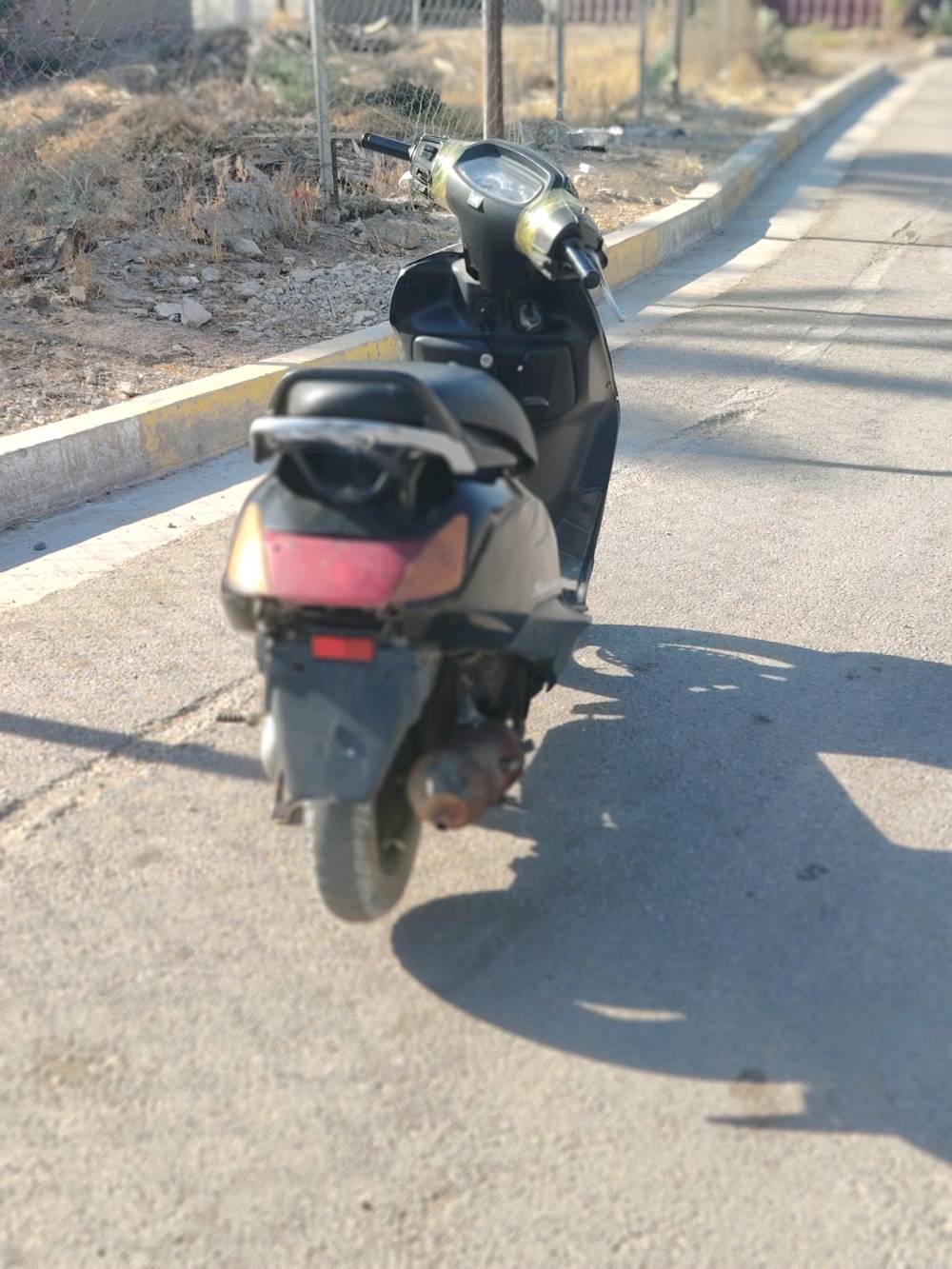 سبيسي 100 • ياباني • يحتاج كفرات
