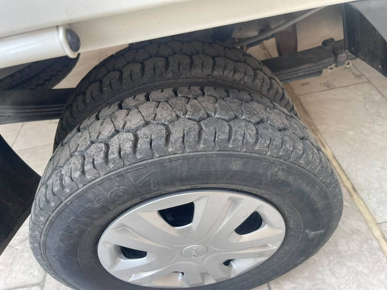 كيا بنكو 2025 على وضع الشركة ممشى بسيط كامرة حساس محجر اي نقص ماكو بالسيارة وكلشي موضح بالصور
السعر 162 قابل للتفاوض 
*********** واتس اب فقط
