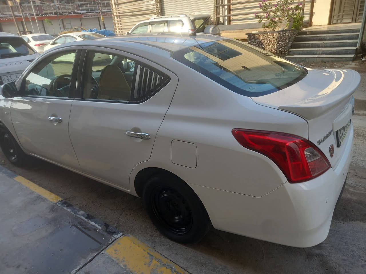 السلام عليكم
للبيع نيسان سني موديل ٢٠٢٠ هندي معروفه مواصفاتها السياره بدون صبغ بيها فقط بارد تقريبا مكانين على كد تقريبا ٣ اصابع مكينه وكير مكفوله تبريد ثلج بعد معروف تبريد السني ماشيه تقريبا ١٠٥ الف كيلو السعر ٩٥ ورقه السياره موجوده بالكراده للاستفسار على الارقام *********** او *********** رقم الاسيا موجود واتساب
