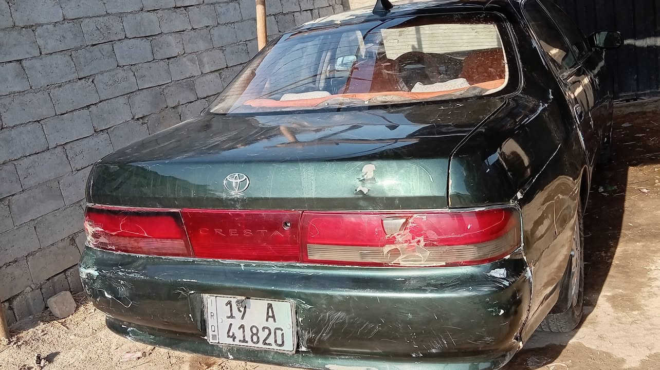 سلام عليكم كرستا نفخ موديل 1993 
مكينه 2500جديده حاويه كير مرات ينمر مرات يبوش سنويه ل2030بسمي هزه جديدة رقم نكليزي كربلاء  حداديه نضيفه تايرات 70/100 كهربائيات كله شغاله (ملاحضه) سياره بيه لحيم بل تكم الخلفيه من الداخل فقط بدون كص يعني السياره مابيه كصت قماره بيه بس لحيم بل تكم الخلفيه اثر تعديل السعر 25 مكان السياره نجف ناحيه الحريه رقم ***********
