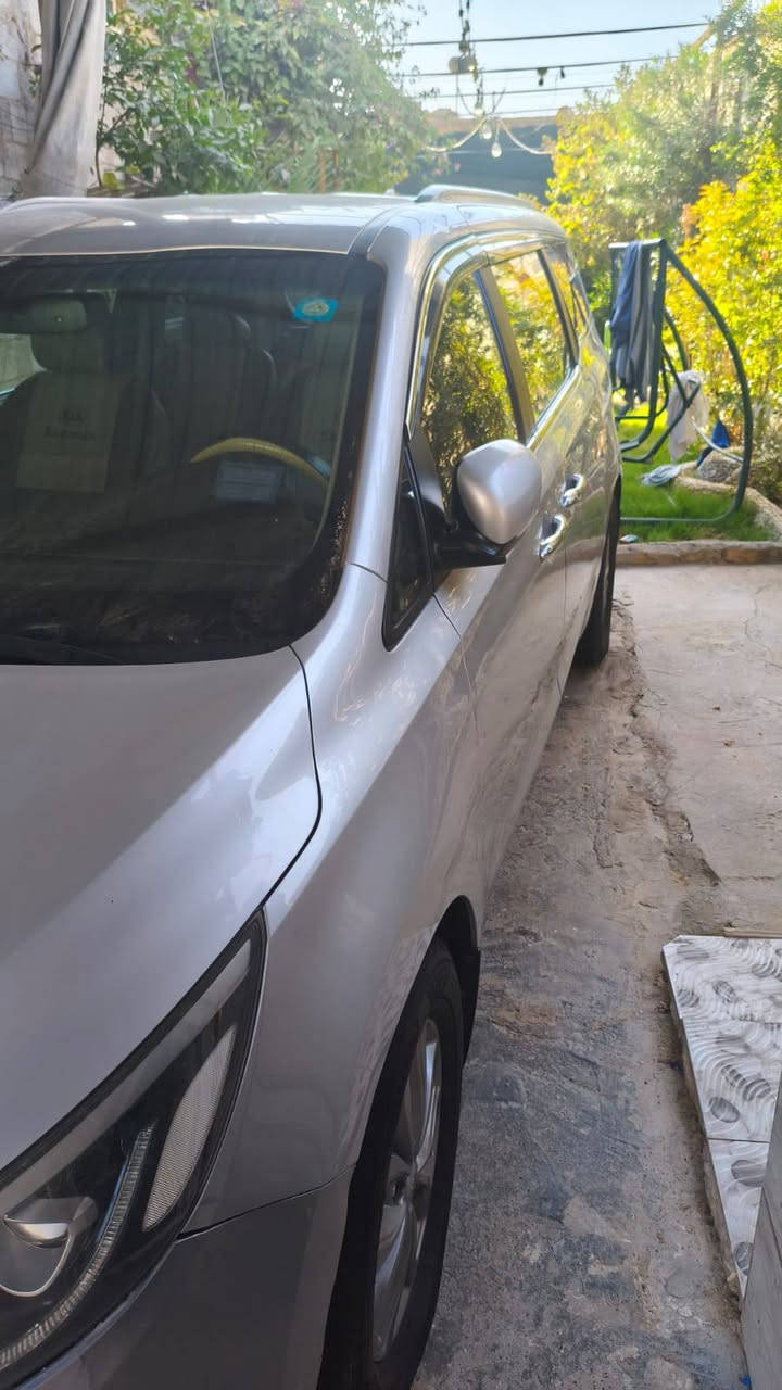 🚘 للبيع كيا سيدونا موديل 2020

🔹 اللون: سلفر
🔹 المحرك: 3300
🔹 الحالة: نظيفة جداً
🔹 الفحص: شبر بالبنيد
🔹 التكييف: شغال ممتاز ❄️
🔹 السيارة جاهزة من كلشي، ما تحتاج أي شيء
🔹 المحافظة: النجف الأشرف

💰 السعر: 200 ورقة
💵 بيه مجال 

📞 للاستفسار والتواصل: ***********

🚨 السيارة على الفحص، والرزق على الله
