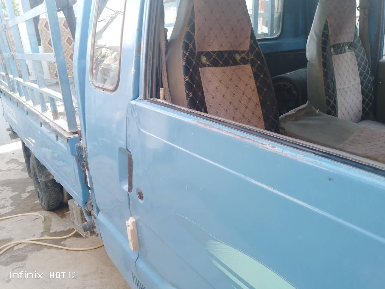 سلام عليكم كيا بنكو موديل 1994السعر 50 وبيها مجال *********** تحويل مباشر

نص مكتوب في الصور:
- Infinix HOT 12