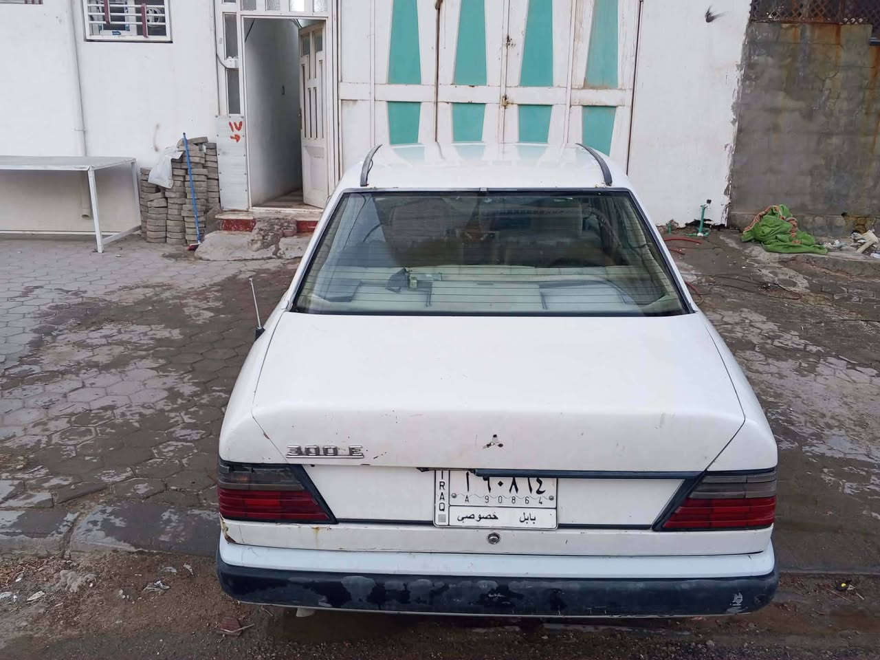 سلام عليكم
مراسدس دب 

نضيفه 

محوره ياباني في في تي 2500

كير ما بي شي 

ومكينه  كايمه كايمه كايمه 

قواعد بلاديه لا خياس ولا تعمير 

حداديه جديده قبل شهرين مسويها من الدعاميه للدعاميه 

كاردن مصفي بل تورنه 

تخم تاير 

غرفه نضيفه 

مكان نجف 

سعر 40 وبيها مجال 

***********
