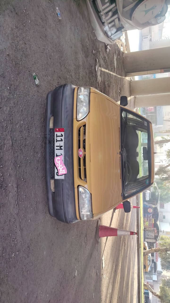 سلام عليكم سايبا ١٥ نظيفه ومكفوله من محرك من كير من صدر من تايرات من شواصي  تاخذها كبل للشارع فقط التبريد بي ليك
باسمي شخصيا رقم بغداد سنويه تنتهي ٢٠٣٠
السعر ٣١
مكاني البياع المواصلات
***********
