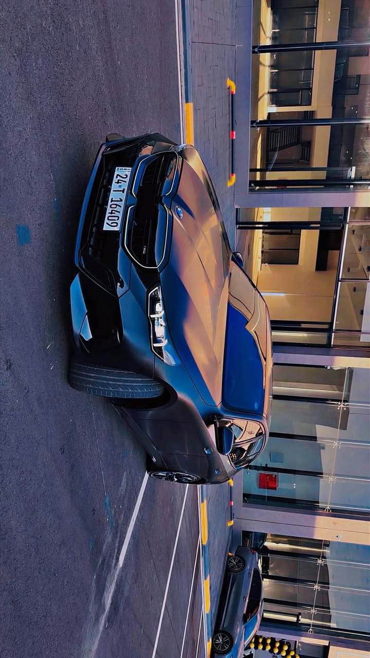للبيع
BMW 530 i  M Backed 
36000mil
2024 

المواصفات 
- داتاشو 
- ⁠خمس كامرات🎥
- ⁠فتحة سقف 
داخل ماروني بلادي
ويل 21اينج
-امغلف ppf
-موافقة تضليل
- ⁠بصمه تشغيل وابواب دخول ذكي 
- ⁠شاشة متصلة تدعم كار بلي 
- ⁠مخارج تكييف ذكية 
- ⁠انارة داخلية متغيرة 
- ⁠رادار امامي وخلفي وجانبي 
- ⁠حساس امامي وخلفي 
- ⁠كشنات جلد وتدفئة وتدفئة ستيرن 
- ⁠خزن ميموري 
- ⁠سستم صوت Bowers willing 
- ⁠ستيرن كهرباء 
- ⁠شحن لاسلكي 
- ⁠مود درايف 7
- ⁠مري شفط وقلاب ونقطه عمياء 
- ⁠انارة ترحيب 
- ⁠قفل وفتح عند الاقتراب 
- ⁠جنطه كهرباء ( تفتح بالقدم )
- ⁠لايتات داينمك اوتو 
- ⁠التحذير بالاهتزاز عند انعكاس المسار

طبعاً السيارة بيها هواي مواصفات وجديدة جداً بالعافيه الي تصير من نصيبة .

السيارة بيها بس دعاميه مع مكانين PDR

***********
