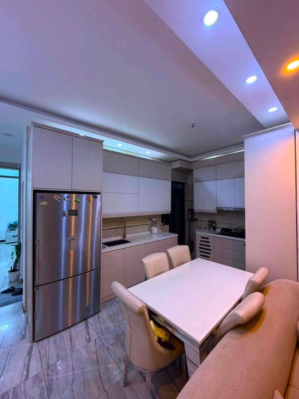 للايجار في السيدية دار مؤثث Vip 🌟

🌟 بيت بمساحة 150م < MODREN >

🛏️ يتكون من:

4 غرف نوم

صالة واسعة

مطبخ مرتب

خدمات متكاملة

🔥 مؤثث بالكامل (أثاث زيرو)

⚡ كهرباء مجانية

☀️ منظومة طاقة شمسية

🎙️ نظام أليكسا للتحكم بالصوت

💰 السعر: 2,500,000 دينار فقط

للأستفسار اكثر الاتصال على الرقم 

***********

او زيارة مكتب المصطفى للاستثمار و التطوير العقاري
