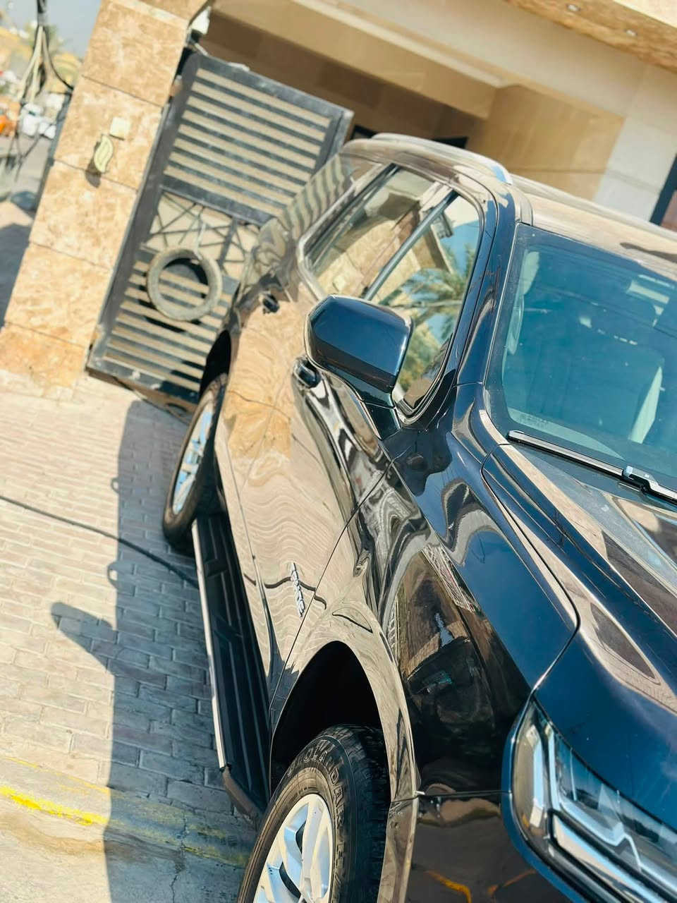 سلام عليكم 
 تاهو البيع 
‏￼ موديل 2022 ￼
مكان بغداد حي الجهاد 
‏***********

