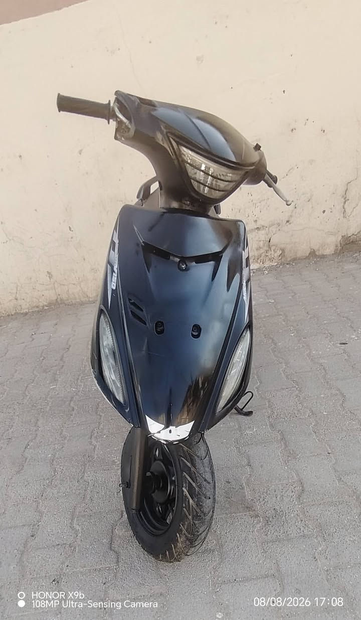 دراجه أدريس ياباني ما مفتوحه أحلى من الصور *********** سلف  لايتات شلعه معدل سعرهه 300 بيه مجال
