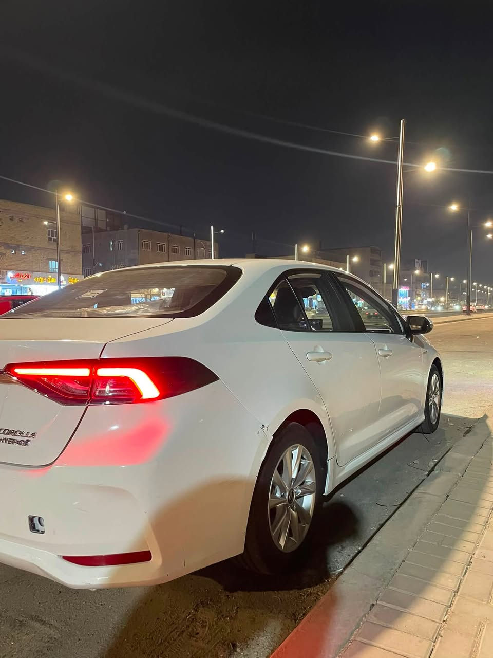 كورله هايبرد مديل ٢٤ ماشيه ٨٣ سياره بيه بارد مال أقصاد السعر ١١٦ تفاصيل اتصل واني بلخدمه ***********

