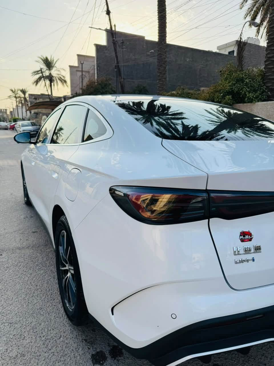 BYD 
سيل 6 بطاريه 120 كيلو موديل 2025
ماشيه 22000 كيلو سعر 16000$
هاتف ***********
