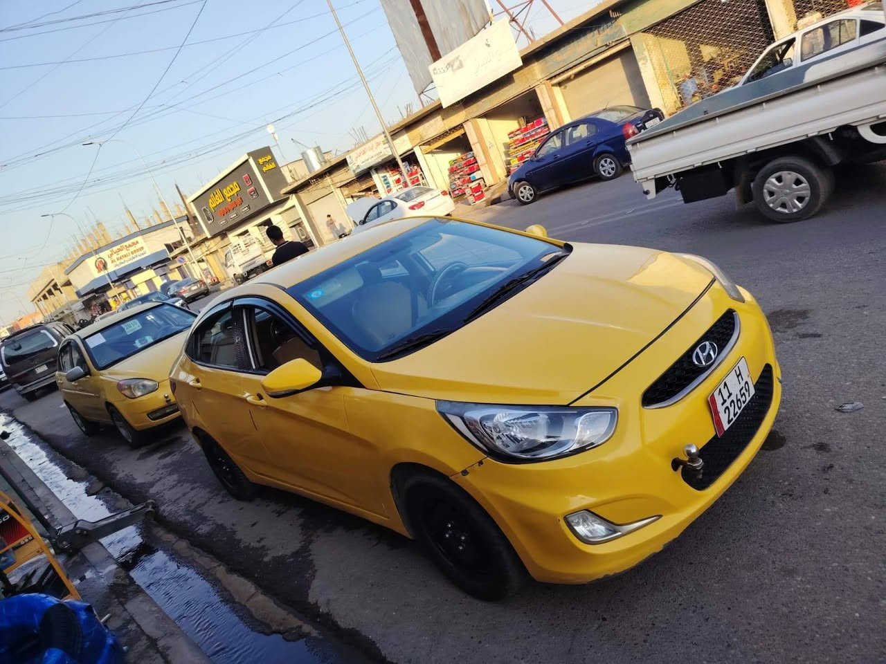 السلام عليكم 👋 
اكسنت وارد كوري موديل 2016
رقم بغداد أوربي هزه جديده 🙋 
كابون بنزين ⛽ شرط التحويل 🚦 
محرك 16 دوش كير محرك شرط 👋 
طخم تاير طخم امامي خلفي جديد 👋 
📢 ضررها جاملغت الخلفيه+طخه بلحوض والباقي كدام العين 👀 
🛑#السعر 78$💸 وبيها مجال #العنوان #الموصل #موصل_الجديده قرب جامع الايقظه شارع البطاريات 
🛑 1️⃣ اوقات العمل🕰️الاتصال من الساعه التاسعه صباحا الى الساعه العاشره ليلا🛑
🛑2️⃣بلتلفون قفل ماكو تعال ودفع سعر اليعجبك 🛑
#مكتب_ارض_السلام #لبيع_وشراء_السيارات 
🛑 #باداره/ سلام الراشدي 
***********📱كورك 📞
***********📱اسيا📞
