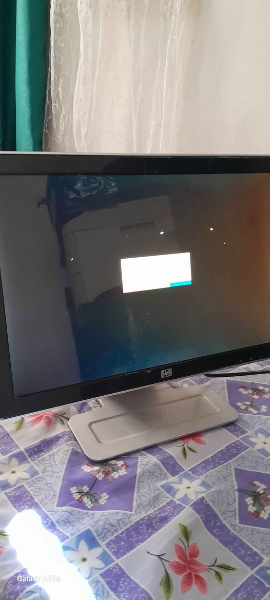 للبيع شاشة LCD حجم  20  نوع HP  شغال كما موضح بالصور 
للكمبيوتر وللكاميرات. يحتوي على مخرج للصوت .
السعر. 25 الف 
موبايل *********** كركوك كركوك, العراق
