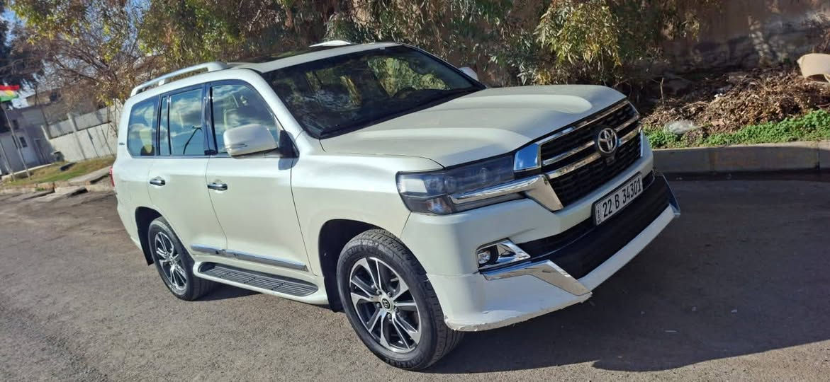 لاندكرؤز 2020 GXR 8  سلندر  فول مواصفات محرك 4600  گير محرك شرط صبغ 10 قطع تبديل بدون حادث بدون دواخل ماشي 170 الف
السلام عليكم
لاندكرؤز 2020 GXR 8
  سلندر  فول مواصفات
 محرك 4600  گير محرك شرط 
صبغ 10 قطع تبديل 
بدون حادث 
بدون دواخل
 ماشي 170 الف
*********** واتساب
***********
العنوان اربيل
