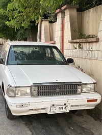 سۆپەر سیدان مۆدێل ١٩٩٠ ئاڕمی پلاستیکی سلێمانی نرخەکەی ١٢ گەلاو مەجال💵 ...