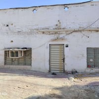بيت للبيع • ٩٨م • سبعة نيسان