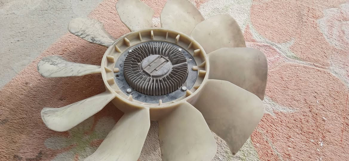 السلام عليكم ورحمة الله وبركاته
اكلج مروحه تفصيخ اخو الجديد شغال للبيع 

اذان محرك تك جديد مامستعمل للبيع  عنوان بغداد الدوره 

***********
