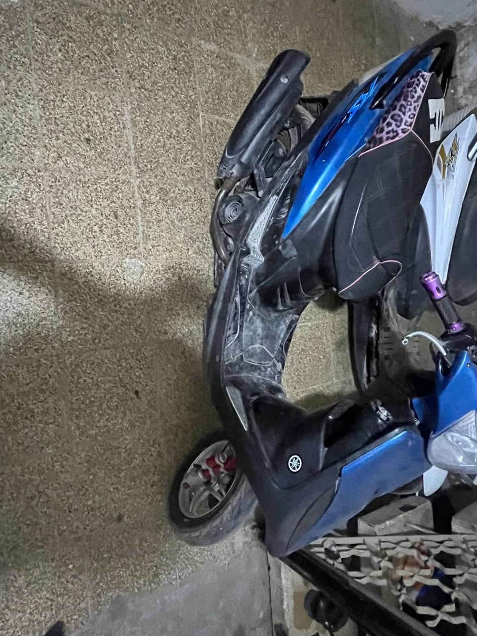ماكس عدلة
بوشه 55 شلعه معدل عداد الكتروني لايت زينون الدراجة نضيفه محرك مكفول 

نقصها بارتي مرات تشتغل سلف مرات لا و الدبل الخلفي مالته فالت 

كابريتر تخربط 

بغداد الدورة 

*********** واتساب فقط

السعر ٤٠٠ وبيها مجال

