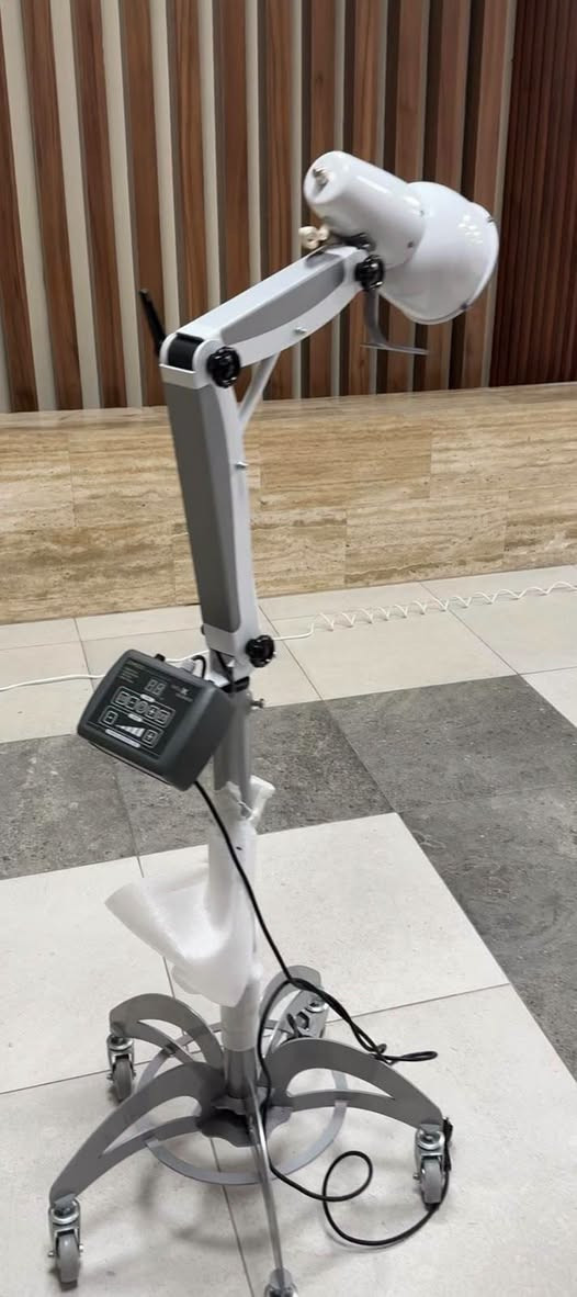وصل من ارقى اجهزة الأنفراريت بي ضمان سنه تركي

نص مكتوب في الصور:
- ZIMED MEDICAL EQUIPMENT Better Care... For a Healthier Life علاج فعال لأفضل نتيجة متوفر الآن لدى وكلائنا المعتمـدين تحكم بشدة الإضاءة إمكانية ضبط قوة الإضاءة حسب الحاجة وحالة المريض تحكم بالوقت موقت زمنى دقيق لجلسات العلاج أذرع متحركة هيدروليك سهولة في التعديل والتثبيت في أي اتجاه قاعدة حديد متحركة تتحرك بسلاسة وثبات مع عجلات قوية تقييم الأشعة تحت الحمراء تخفيف الألم تحسين الدورة الدموية تسريع الشفاء نتائج ملموسة تحكم بشدة الإضاءة تحكم بالوقت أذرع متحركة هيدروليك قاعدة حديد متحركة جودة عالمية من ZIMED أداء موثوق وخدمة مميزة مناسب المراكز الطبية والعيادات حل مثالي العلاج الطبيعي والتناهيني ZIMED تجهيزات طبية معتمدة *********** تجهيزات طبية WWW.ZIMED.COM تجهيزات الطبية - عن البلعي طبيبة