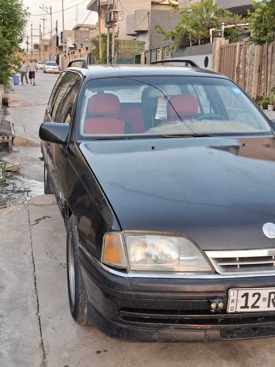 اوميكا حجم 20 للبيع/ موصل
رقم نكليزي مسطرة نينوى 
سنويه لل2030 غرامات صفر
طخم كدام وره جديد
كير ومحرك وشواصي شرط 
وايرمنيه وكهربائيات كلها شغاله 
جامات كهرب
ويل كب البلادي وتايرات فوك النص نظيفة+تاير سبير
كابون بانزين ماستر موجود
***********
