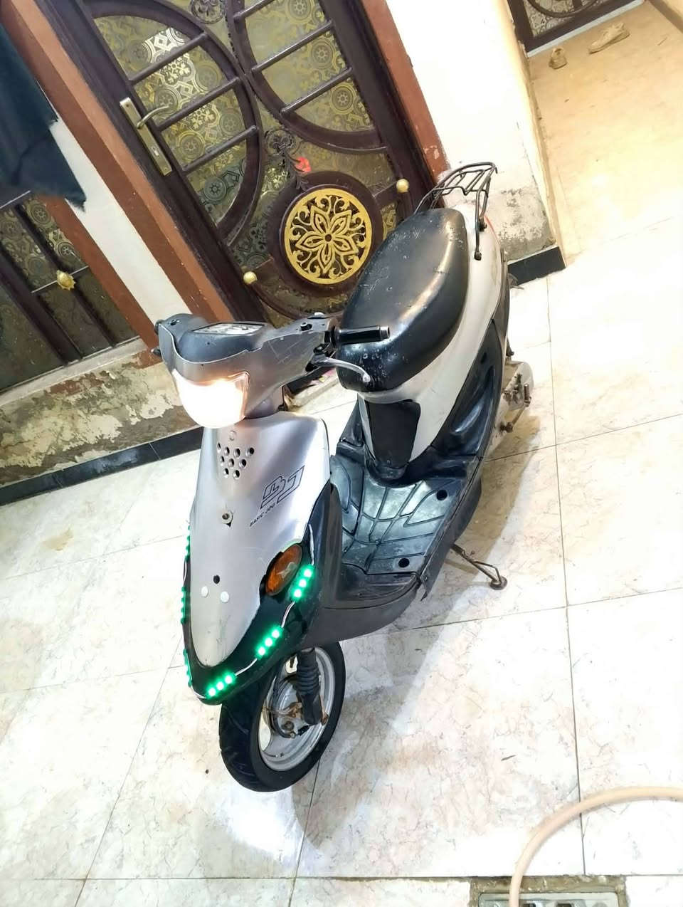 بيجي للبيع جاهزه السعر 250وبيها مجال الاتصال***********
