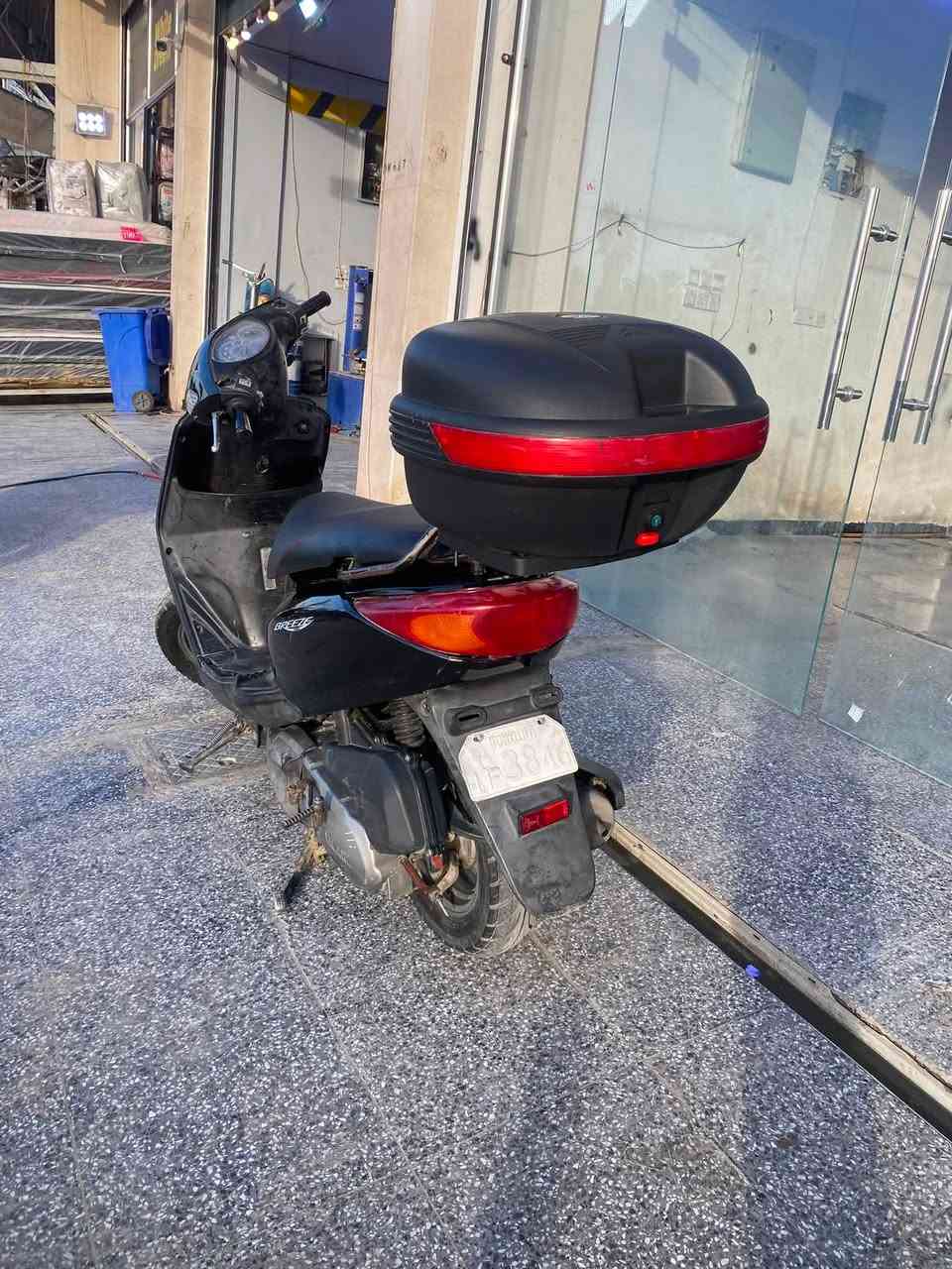 دراجه بريز ماعده الجنطه للبيع لو مراوس بقفاز وانطي فرق عادي ***********

