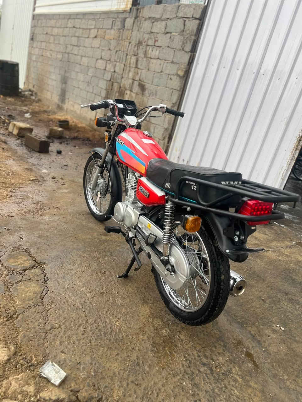ناما شلامجه • شاصي اصلي • مكينة برغي