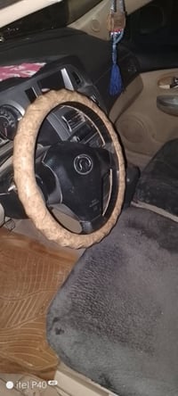 سياره فولكس للبيع موديل ٢٠١١ كير و محرك كورلا اتوماتيك سعره ٢٥ وبي مجا...