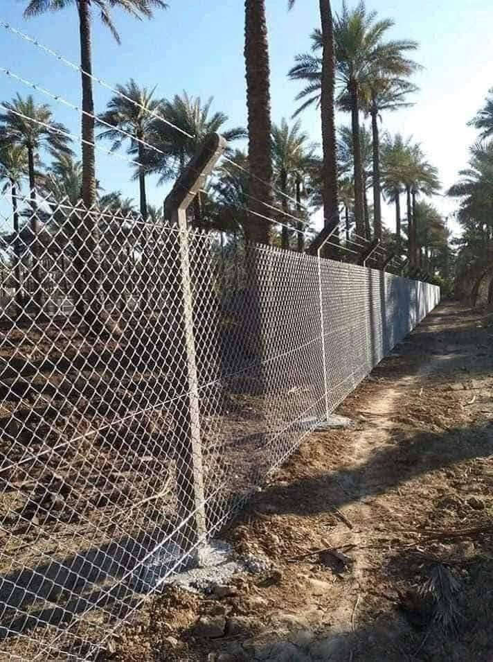 *********** *********** نعمل في جميع المحافظات العراق سعر المتر من ٥الف الئ ٩ حسب سمك السيم وحسب مواصفات العمل يا نوعيه تريدهه موجود
