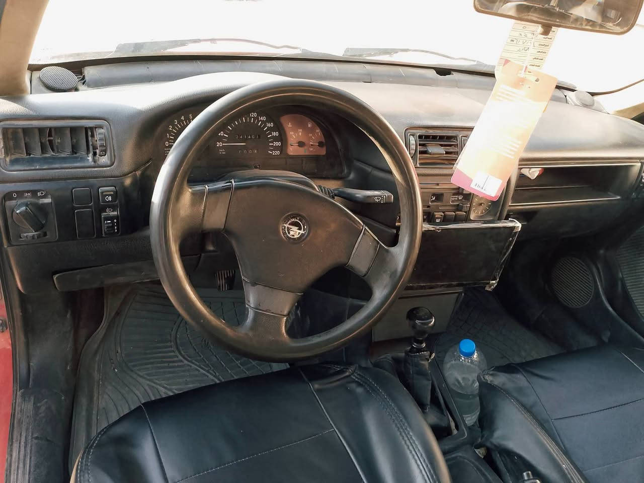 أوبل فكترا موديل 1992
رقم نينوى دولي باسم الشرعي شرط التحويل 
كاربون بانزين بيها ماستر 
محرك 20شرط 
كير شرط 
بدون صبغ فقط دوائر ومؤسسات السعر 38بي مجال 
العنوان موصل الجانب الأيمن ***********
