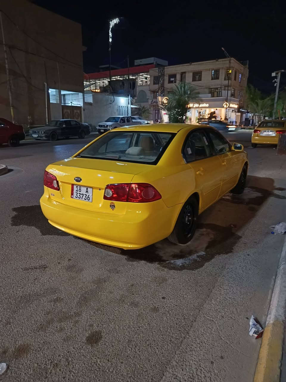 سلام عليكم اوبتيما للبيع امريكي ليبل واحد ضرر يم قبق بانزين كد شبر بس بدون عابر سياره جاهزه مكينه شرط لاتقيص ولا تبخير ٢٤٠٠ كير حداديه تبريد تخم تاير تخم ويل كله جدد باتري سياره ماعيزه برغي رقم جديد بابل بسمي سعرها ١٠٥ وبيه مجال لشراي مكاني السما وه ***********
