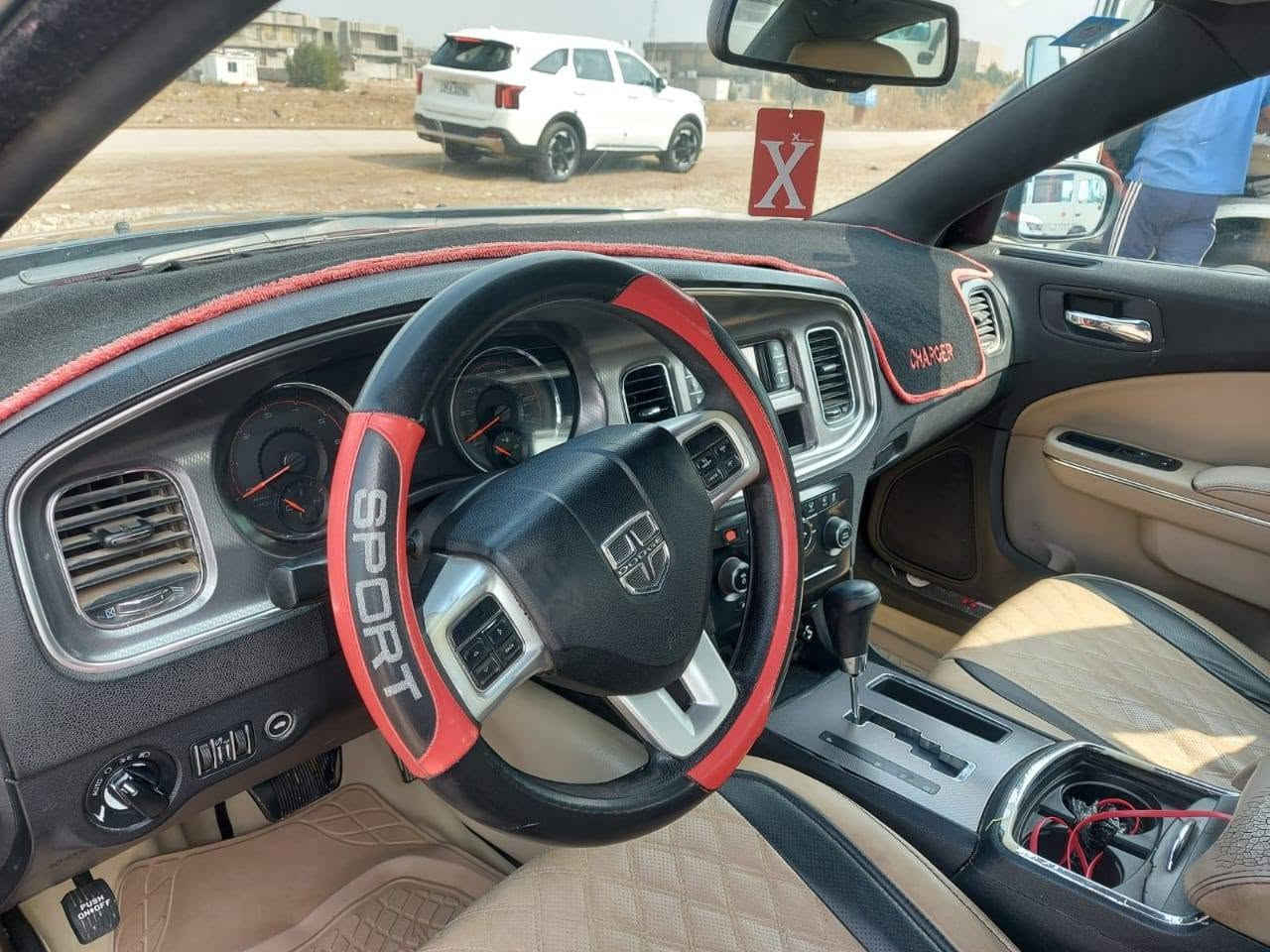 السلام عليكم
للبيع جارجر ٢٠١٣ بأسمي
العنوان بغداد مدينة الصدر
السعر ١٣٠ 
رقم الهاتف ***********
