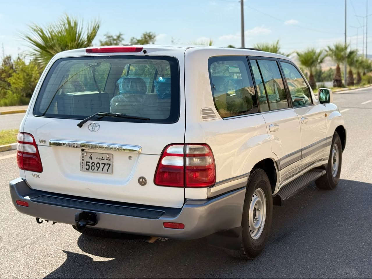 نموونة و تاقانةي كوردستان 🤲🏻💎

مونيكا ٢٠٠٤ مواسةفات ليكزس VX.R مةنةفيست اصل
سةيارةكة ٨ پستني قةپات قةپات مواسةفاتة بيلاد وينجة
سلايتة ناو زةردة تةبريد مةركةزية سةلاجةية توماتيكة و كوشن كارةباية و زور مواسةفاتي ترر …. 
سةيارةكة مةنةفيست اصلي كويته تةنها دوو پارچةي بوياغة لةسةر ساغي سونةرةكةشم داناوة ٤ تاية و ويلي لؤكي لةژيرة سةيارةكة دةعامي بو دةعامي بةشةرتي فيتةر و فةحس 

سعري // ١٣٥ وةرةقة
شوين // رانية 
***********
*********** كويسينجاك, أربيل

