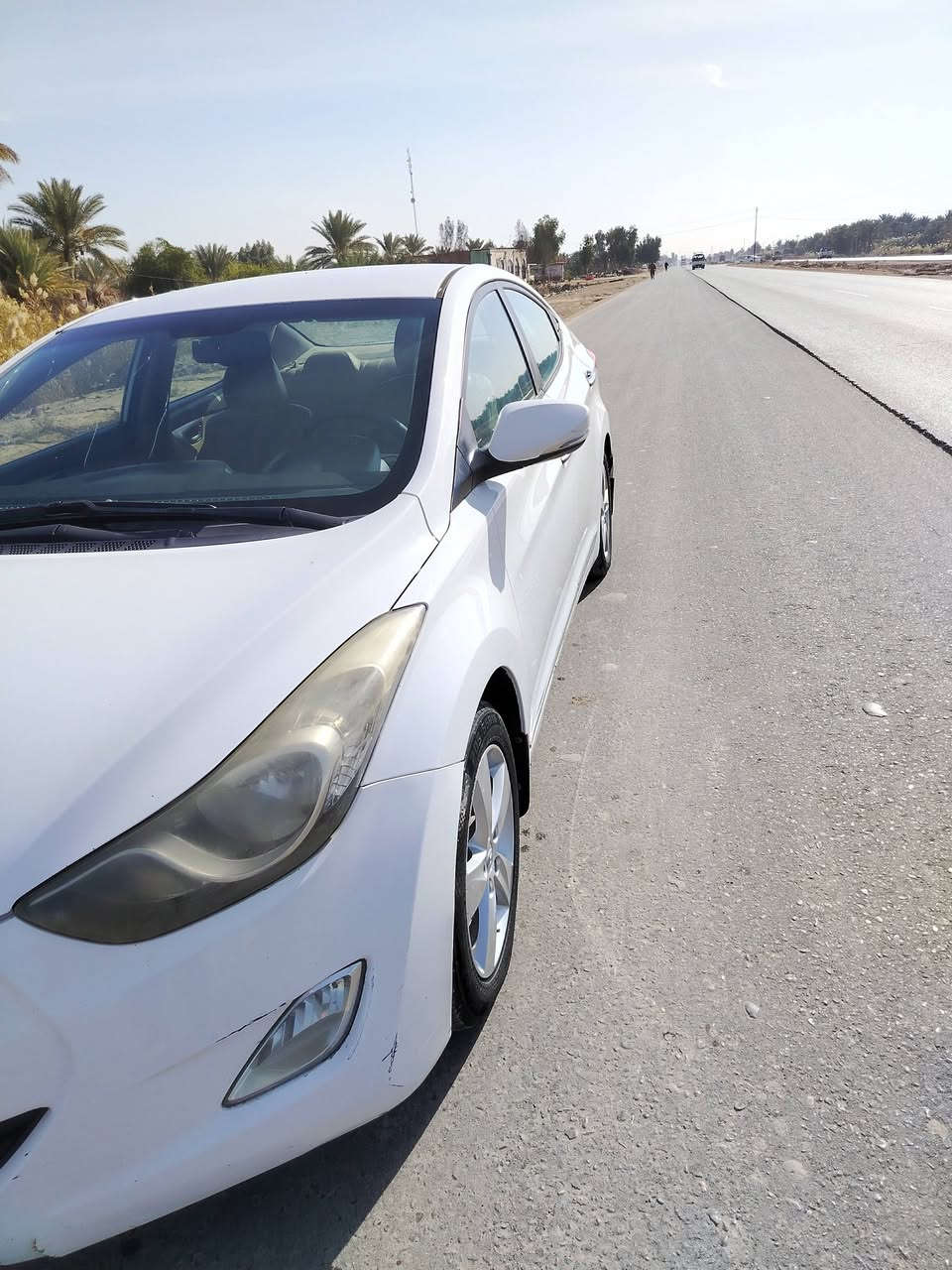 النترا للبيع مو ديل ١٣.رقم بغداد بسمي *********** سعر ٩٥ وبيهه مرحبا
