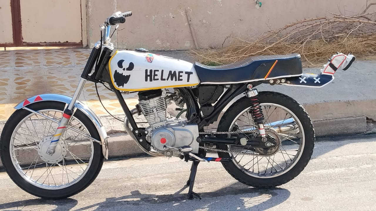 سلام عليكم دراجه حربي مكينه نامه برو موديل2020 المحرك مبدل بستم والفات 01  كلجات جديده شلعه ومعدل نار /سعر 335 وبيه مجال حك الجيه المكان موصل جانب الأيمن حي الثوره رقم الهاتف مفتوح اتصال واتساب
الرقم ***********
الرقم***********
اتصل وبيك خير وتدلل
