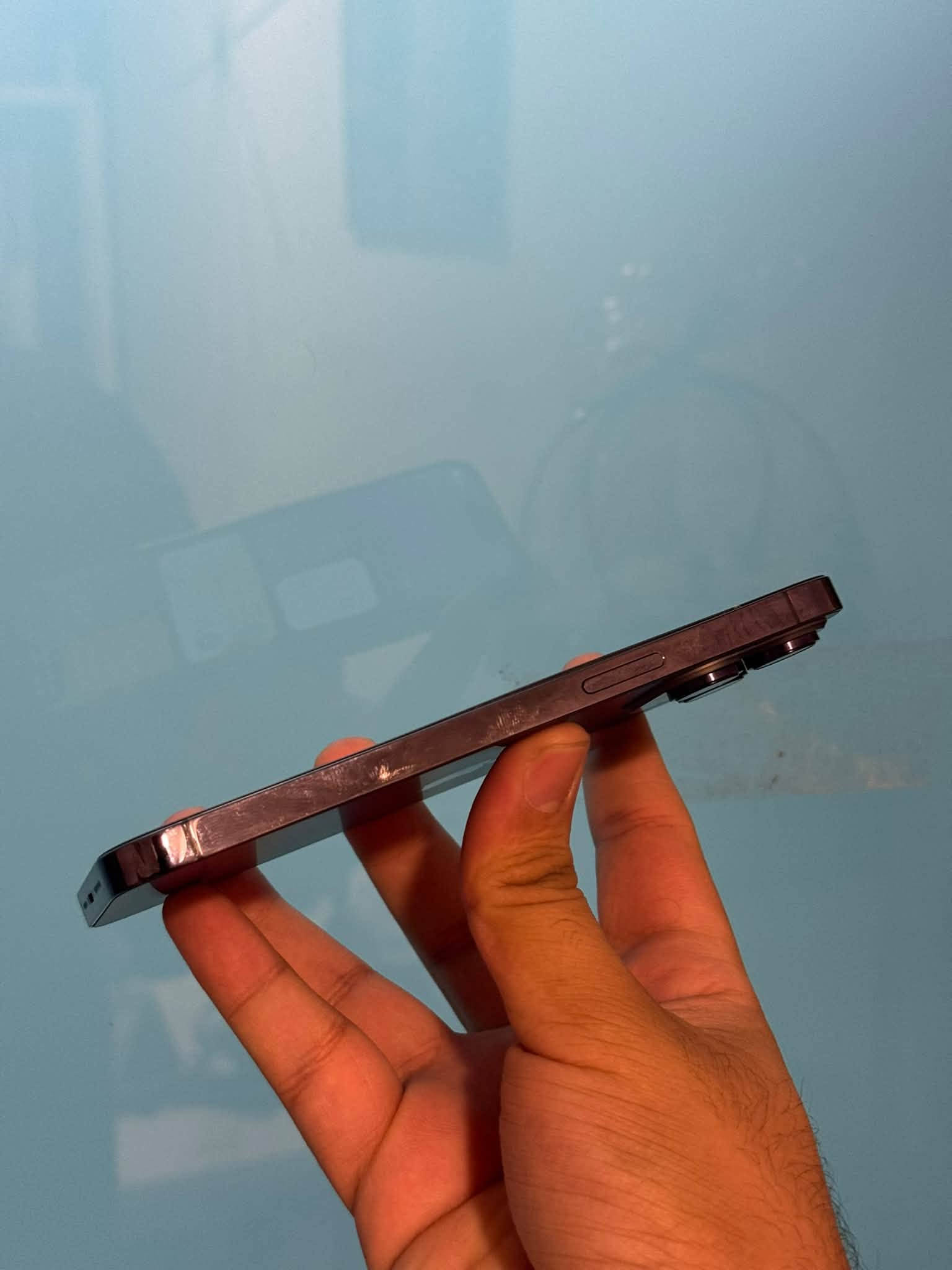 السلام عليكم
Iphone 14 pro max 
بالذاكرة 512gb 
اللون البنفسجي المميز 
نسخة الشرق الاوسط 
الجهاز مستبدل شاشة نوعية حلوة +بطارية + كامرة تفصيخ ✅
سعر الجهاز :650 وبي مجال ⚠️
للاسفسار:***********

نص مكتوب في الصور:
- 10:56 About Parts & Service History Songs 0 Videos 0 Photos 0 Capacity 512 GB Available 488.37 GB Wi-Fi Address B4:AE:C1:5B:F5:E6 Bluetooth B4:AE:C1:52:4D:03 Modem Firmware 6.00.01 SEID EID 890490320***********147832138937 Carrier Lock No SIM restrictions Available SIMs